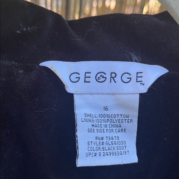 St. John Deep Purple Velvet Blazer - Picture 2 of 7